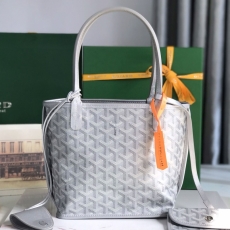 Goyard Shopping Bags